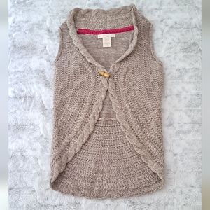 Kaisely girls textured tan sweater.  Size M(10-12).
